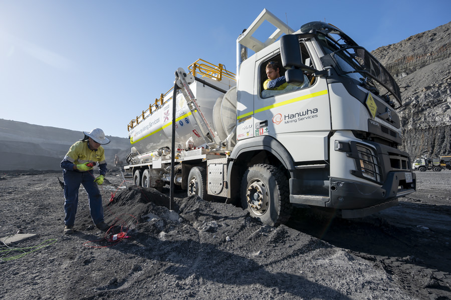 Hanwha case study - industrial photography by Gavin Jowitt - Sydney Photographer