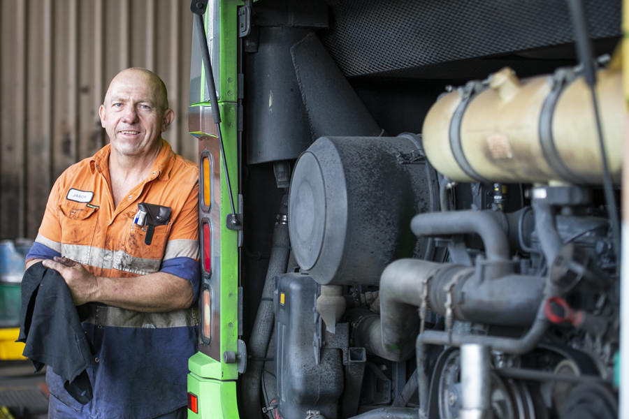 Transport photography by Gavin Jowitt - Sydney Photographer