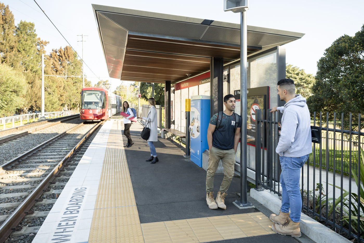 Public transport photography by Gavin Jowitt - Sydney Photographer